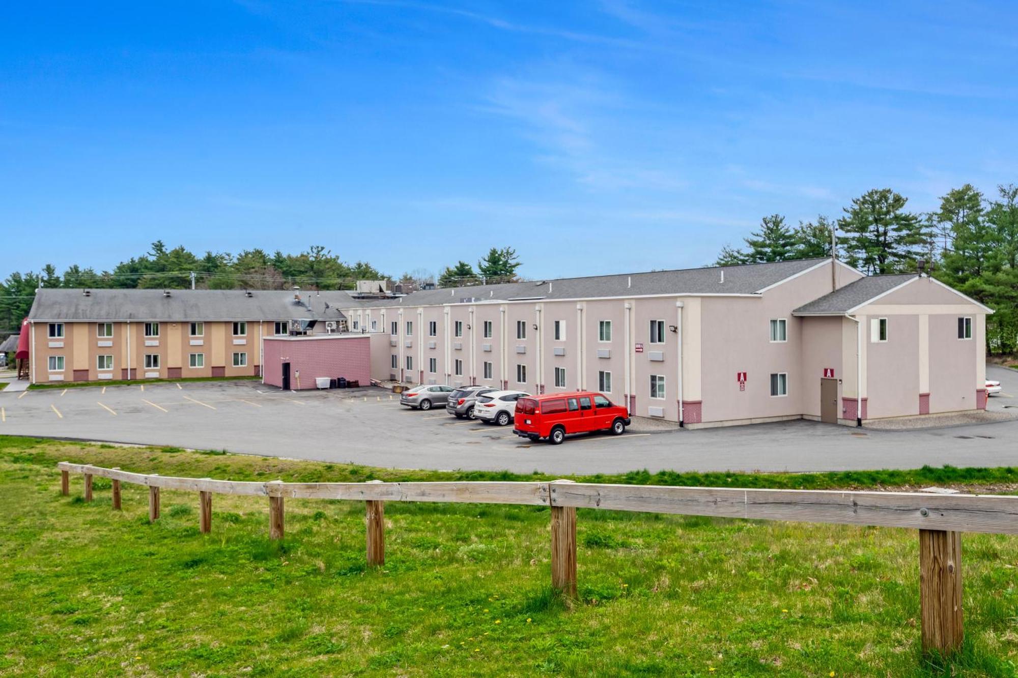 Hotel Americas Value Foxboro