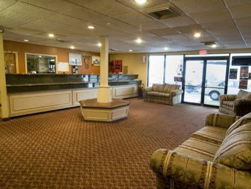 Americas Value Foxboro Hotel Foxborough