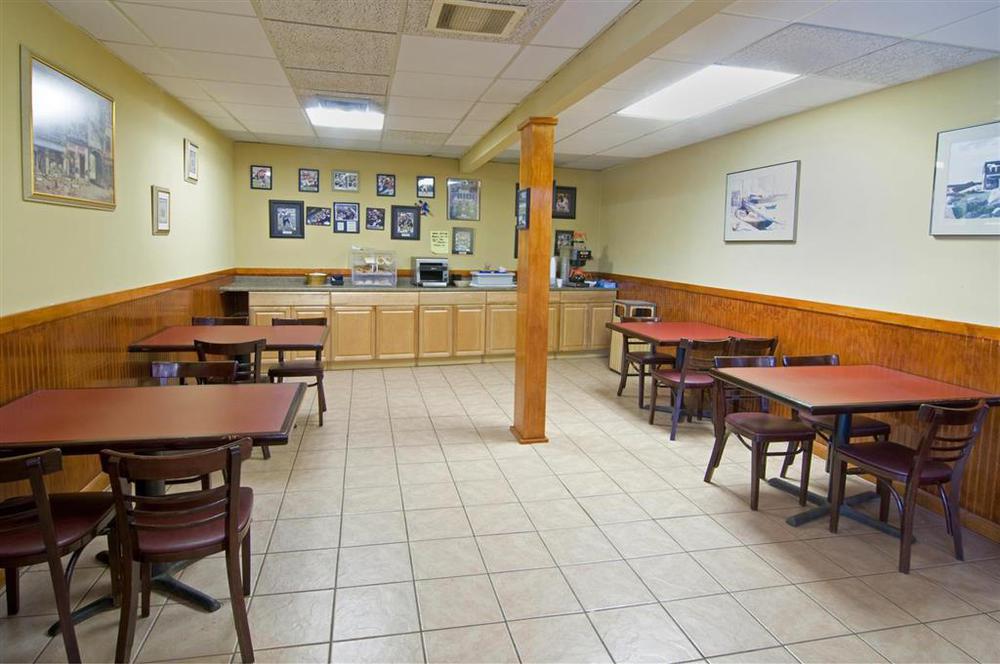 Hotel Americas Value Foxboro Foxborough