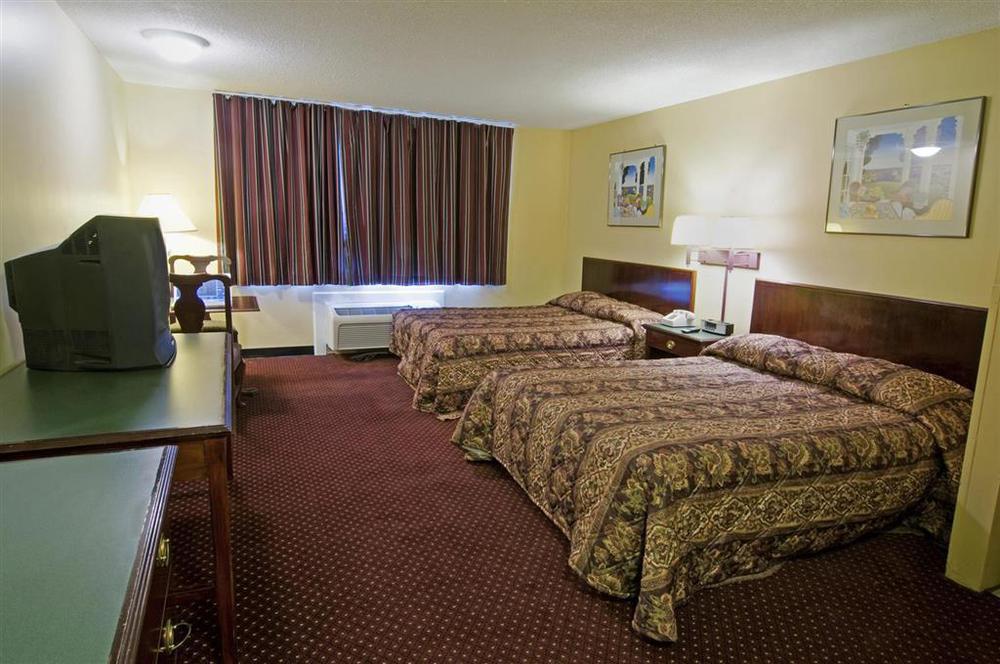 Americas Value Foxboro 2* Foxborough